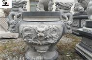 石雕香炉：寺庙烧香的神圣器皿