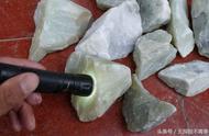 贵州的隐藏宝藏：户外捡石头的绝佳地点