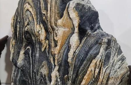 泰山石：自然界的雕刻奇迹